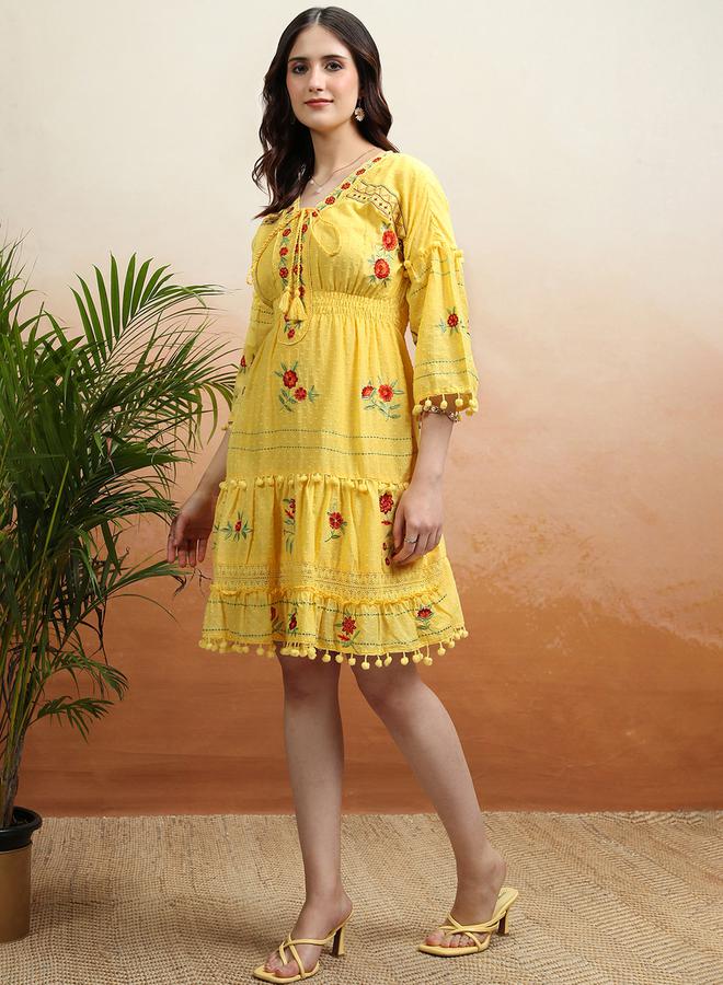 فيشود فستان مطرز بالزهور - Image 4