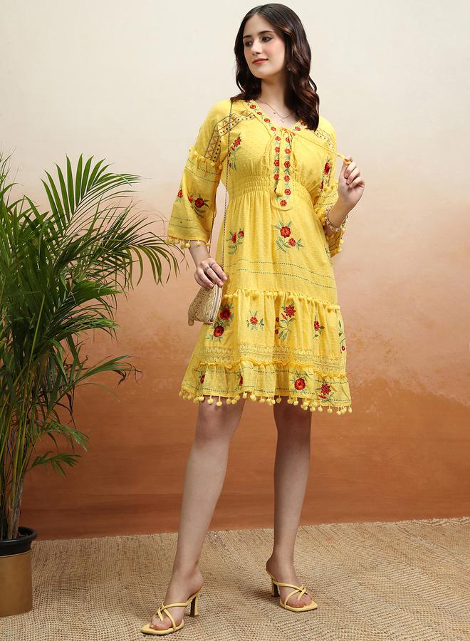 فيشود فستان مطرز بالزهور - Image 2