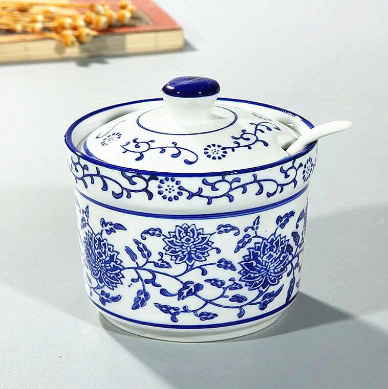 EatingBiting Ceramic Blue and White Sugar Bowl Spice Jar with Lid Spoon Seasoning Pot Set Storage Jar Seasoning Pot for Home Kitchen 300ml - Image 4
