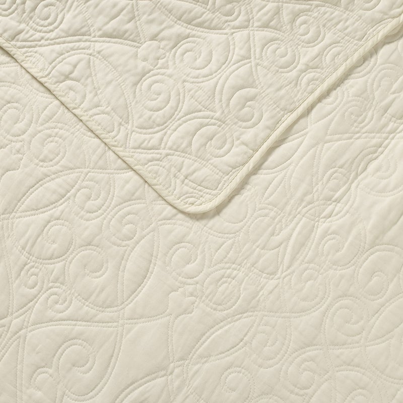 LAURA ASHLEY Laura Ashley Felicity Collection Quilt Set-100% Cotton  Reversible  All Season Bedding with Matching Sham(s)  Pre-Washed for Added Softness  Queen  Ivory  - Image 3