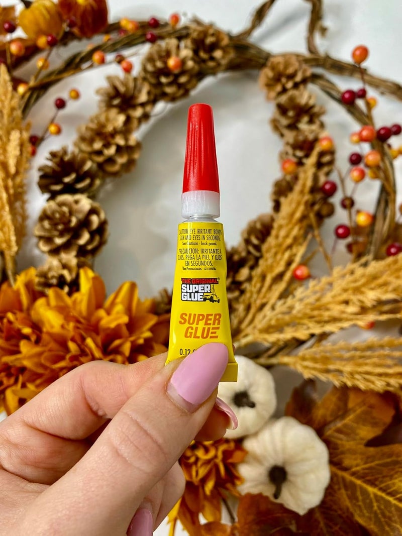 Super Glue The Original Super Glue 15187, Clear - 12 Pack of 2g Tubes - Image 2