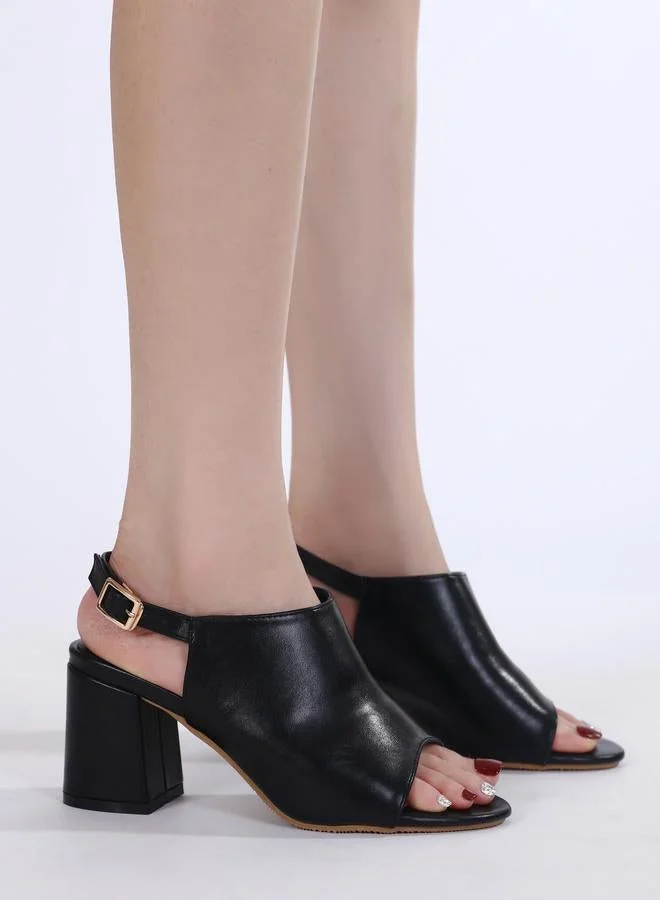 سنيك ايه بيك صندل بكعب عريض ورباط خلفي مع إبزيم