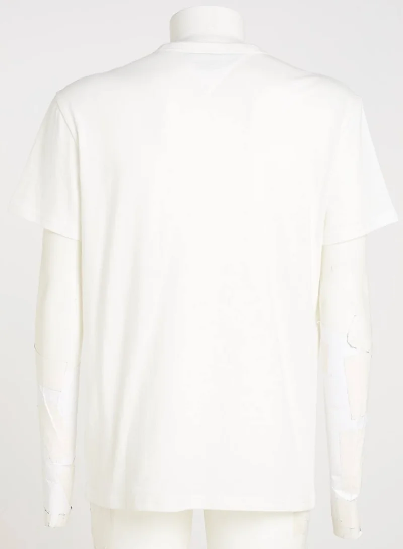 TOMMY JEANS Regular Fit Short Sleeve T-Shirt