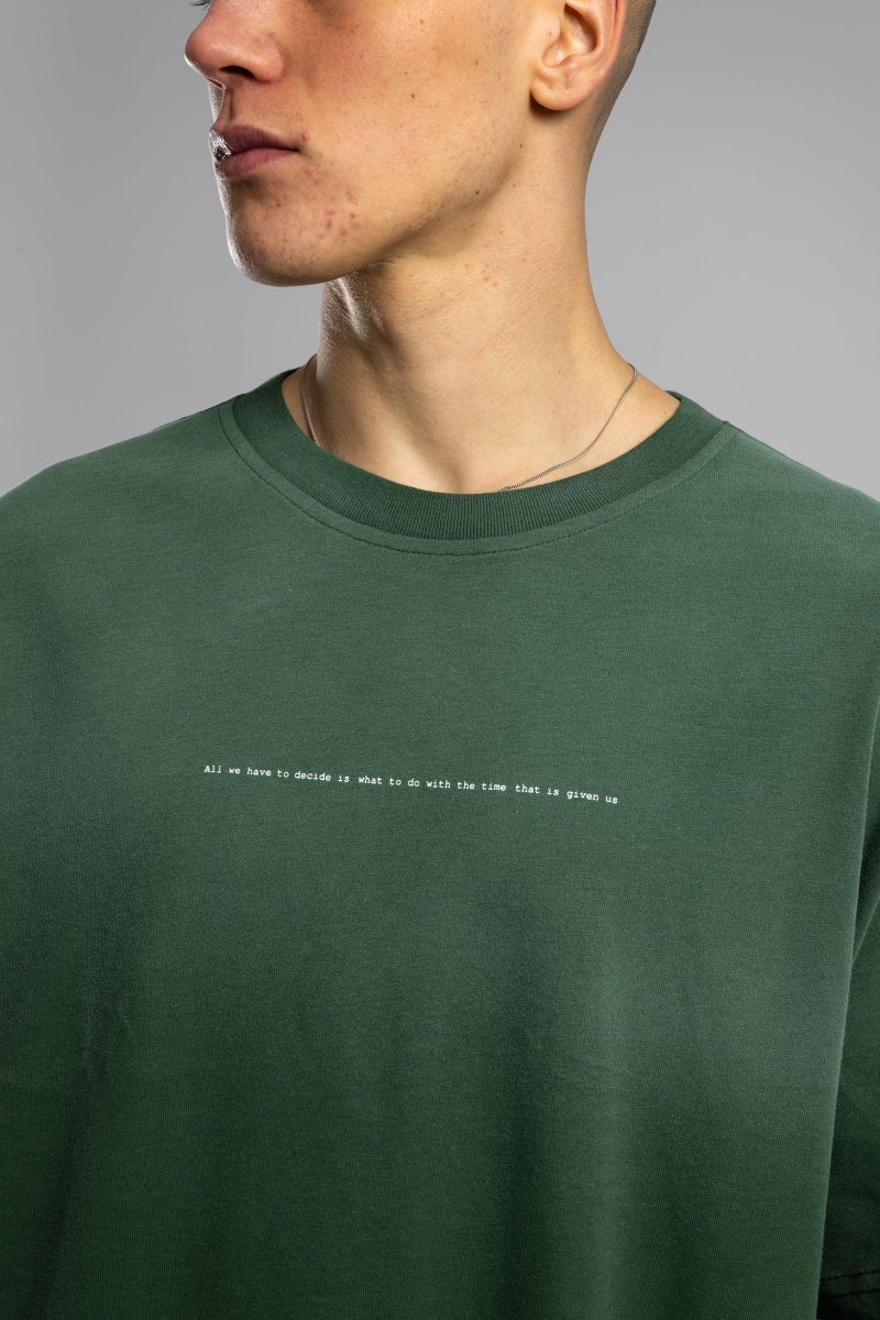 كاتش تيشيرت قابل للغسل مطبوع عليه نص بسيط - Image 3