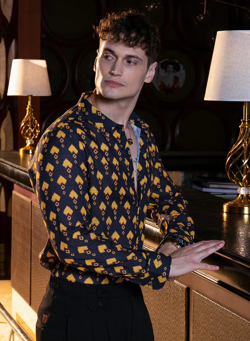 Campus Sutra Men's Obsidian Black & Sunflower Yellow Indie Block-Print Shirt