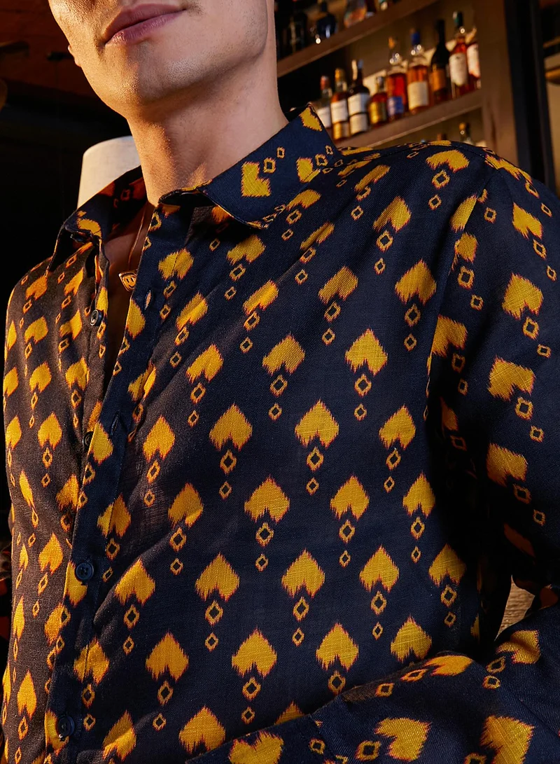Campus Sutra Men's Obsidian Black & Sunflower Yellow Indie Block-Print Shirt