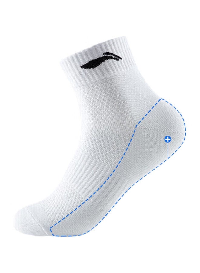 Li-Ning Socks Sports Socks For Men And Women, Running Socks, Table Tennis Socks, Badminton Socks, Basketball Socks, Odor-Resistant, Breathable, Sweat-Absorbing, Non-Slip Cotton Socks - Image 1