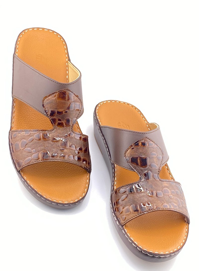 النهام التراث الملكي: حذاء عربي فخم مصنوع يدويًا من الجلد الكامل بتصميم عتيق - Image 2