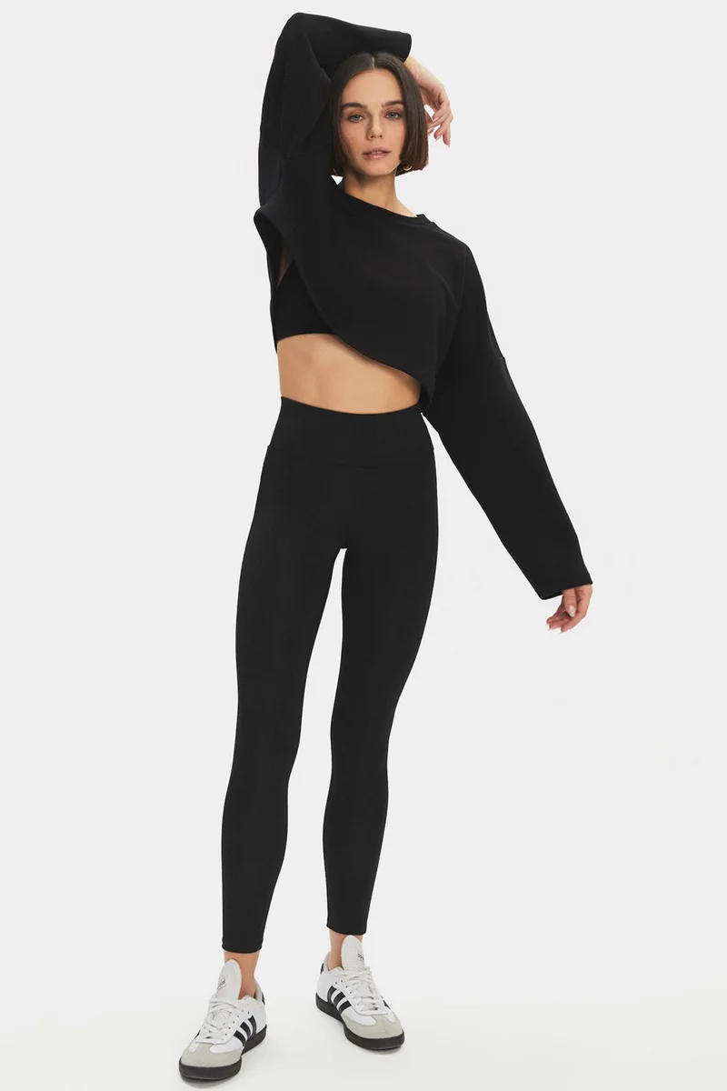 جون Women's Cotton Blend Crew Neck Crop Sweatshirt