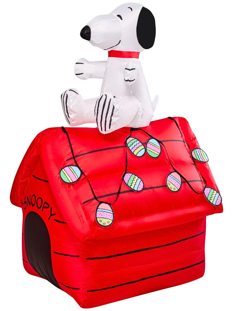 Rubies Peanuts: Snoopy on Doghouse Multi Holiday Lawn Inflatable by Rubies, 3.5 feet - Image 1