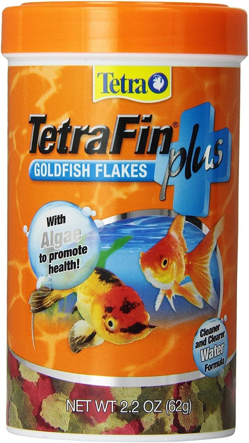 Tetra Fin Plus Goldfish Flakes 2.2 Ounces, Balanced Diet, With Algae To Promote Health,Oranges - Image 1