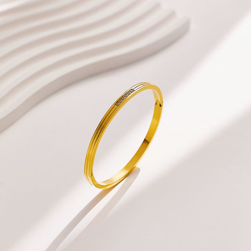 Zida Noire Crystal Line Bangle - Image 3