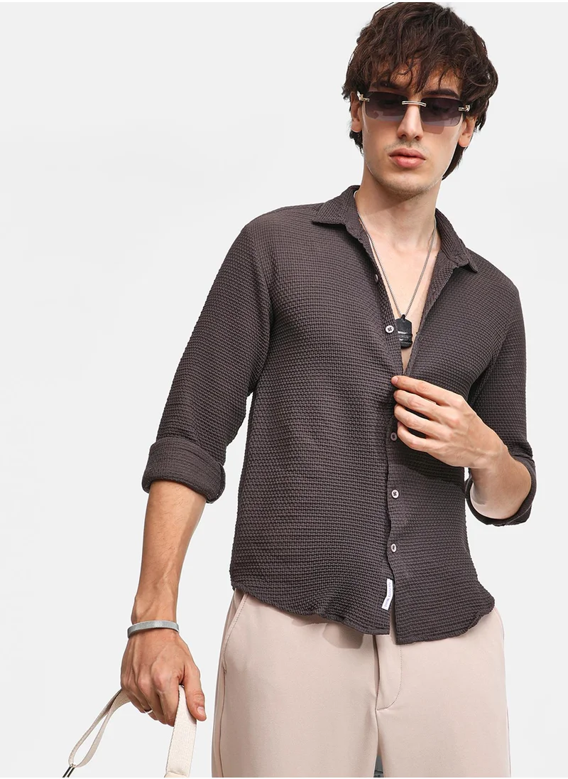 كامبوس سوترا Men's Charcoal Black Weave-Textured Shirt