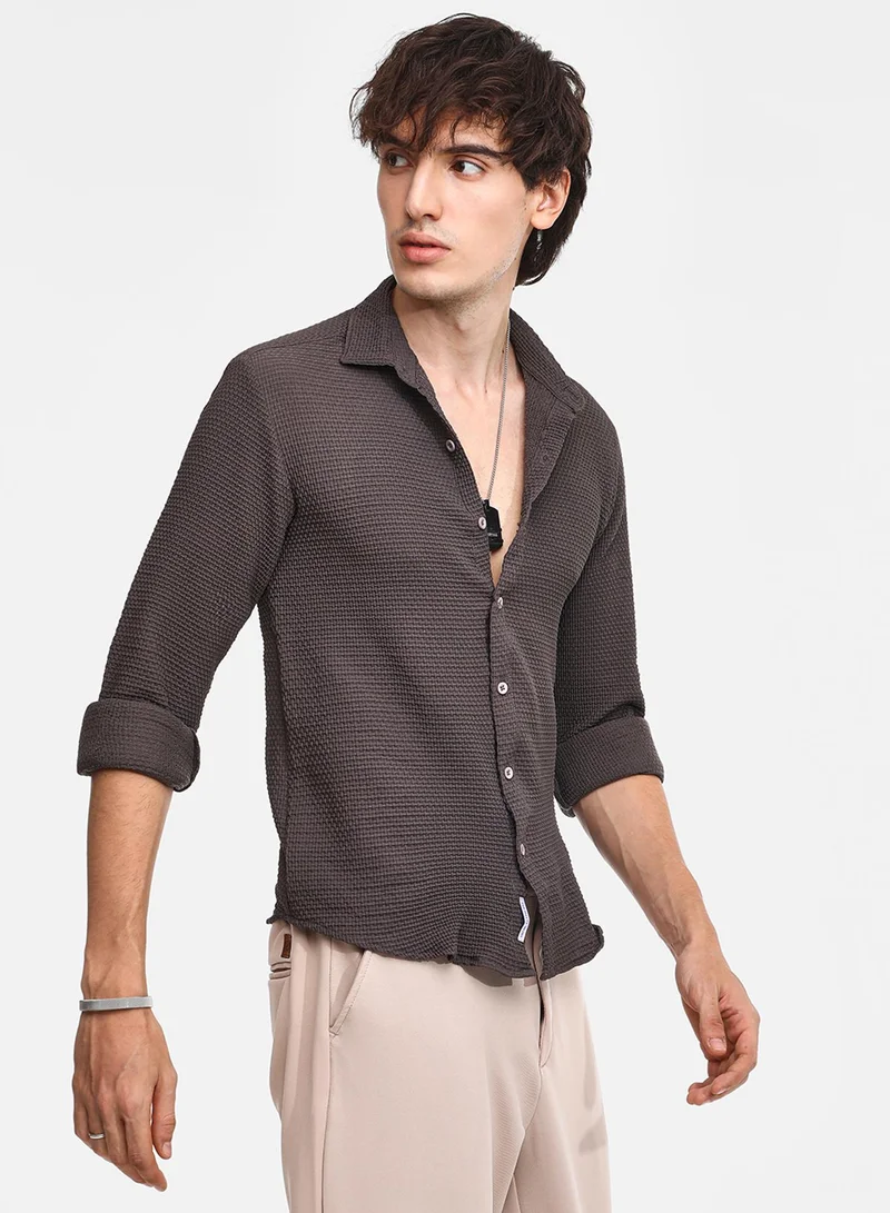 Campus Sutra Men's Charcoal Black Weave-Textured Shirt