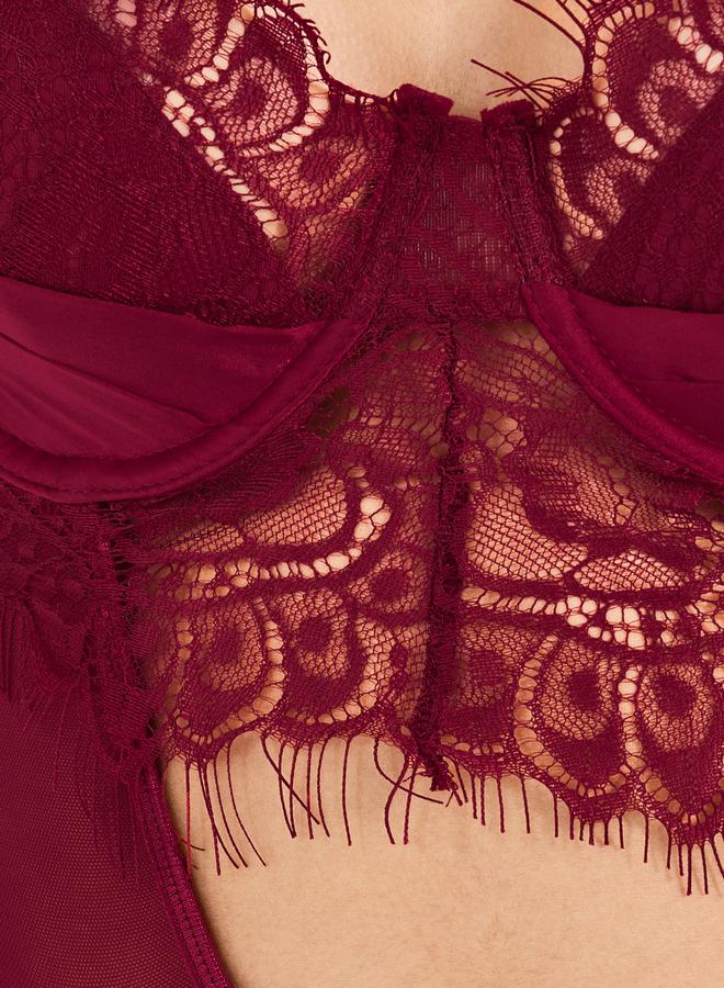 Styli عبوة من 3 - دمية بيبي من الدانتيل مع أسلاك غير مبطنة، ثونغ وجوارب - Image 3