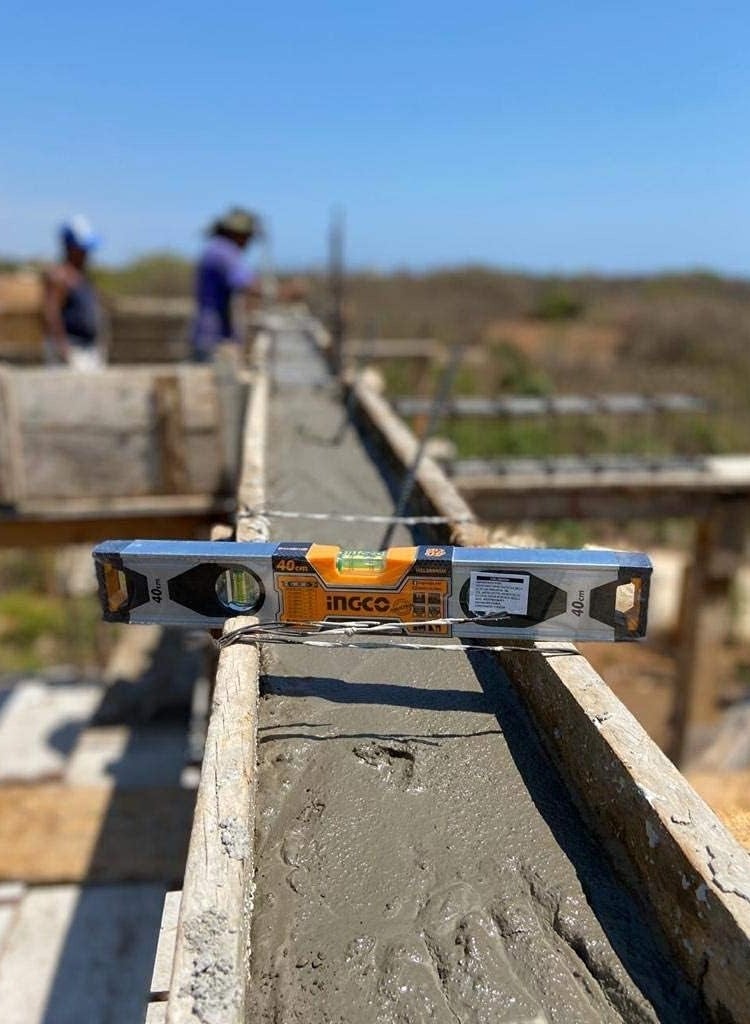 INGCO Hand Tools Spirit Level with Powerful Magnets - HSL38040M - Image 3