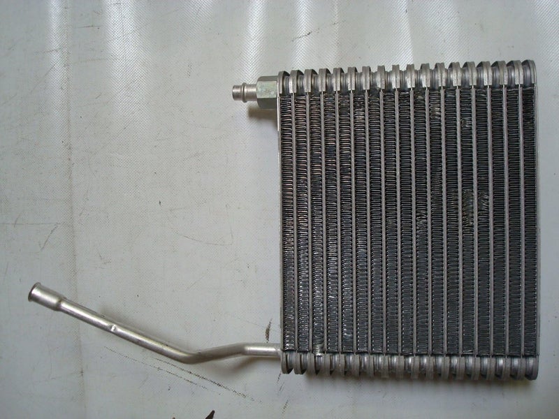 TYC 96057 Heater Core for 1987-1991 Chevrolet GMC C/K - Image 1