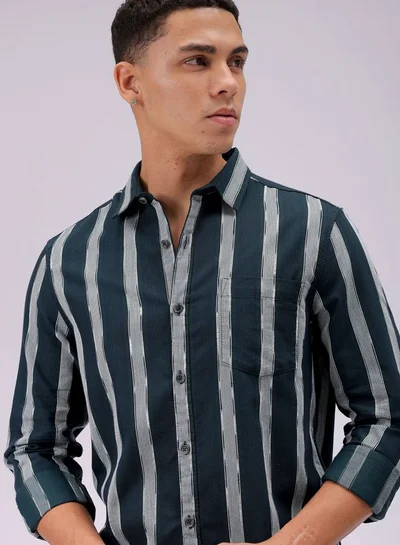 The Indian Garage Co Men Slim Fit Striped Full Sleeves Cutaway Collar Casual Shirt