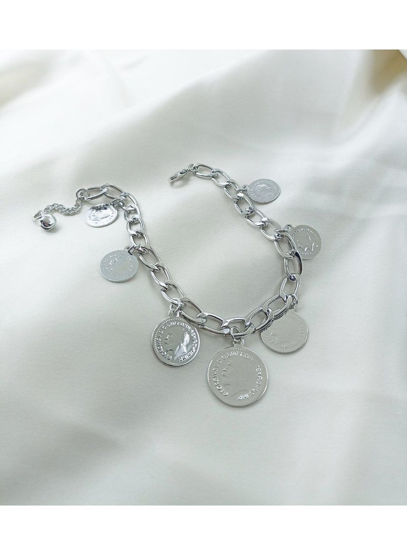 Silver chain bracelet with coin charm, link chain style, lobster clasp - Image 2