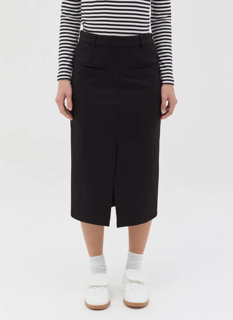 او في اس Black