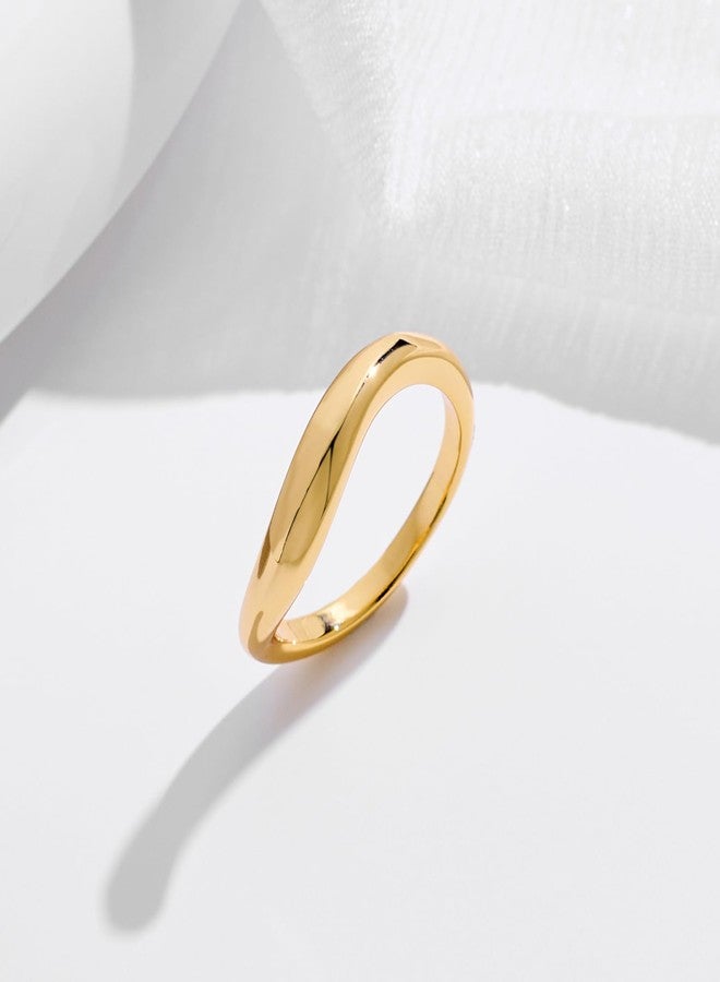 ليلي آند وايت خواتم ذهبية من LILIE&WHITE بتصميم موجة للنساء، خواتم عصرية قابلة للتكديس، خاتم ذهبي ملتوي أنيق، خاتم ذهبي عصري مناسب للارتداء اليومي، هدية مجوهرات، مقاس 8 - Image 4