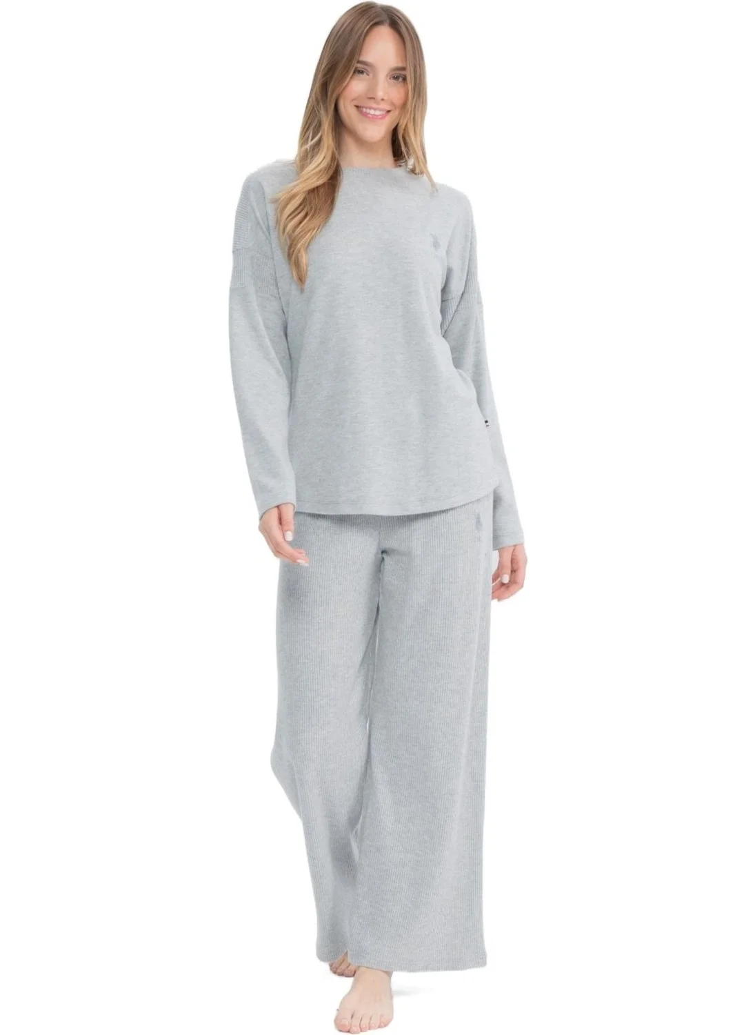 يو اس بولو اسن 17085 Women's Gray Melange Long Sleeve Round Neck Pajama Set