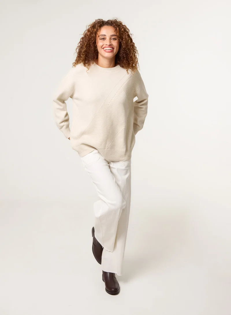 بلو فانيلا كنزة بتفاصيل غرزة الأرجيل