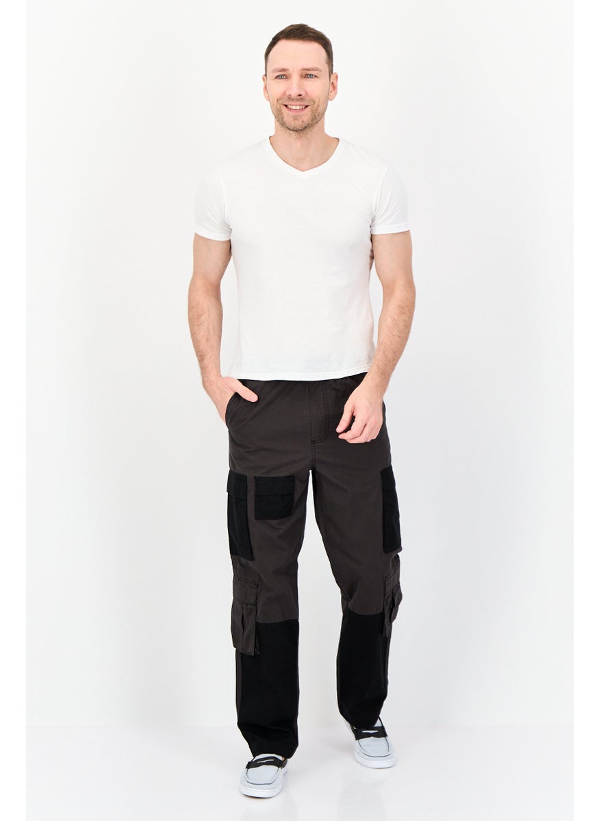 Jack Jones Men Regular Fit Solid Cargo Pants, Dark Grey  - Image 3