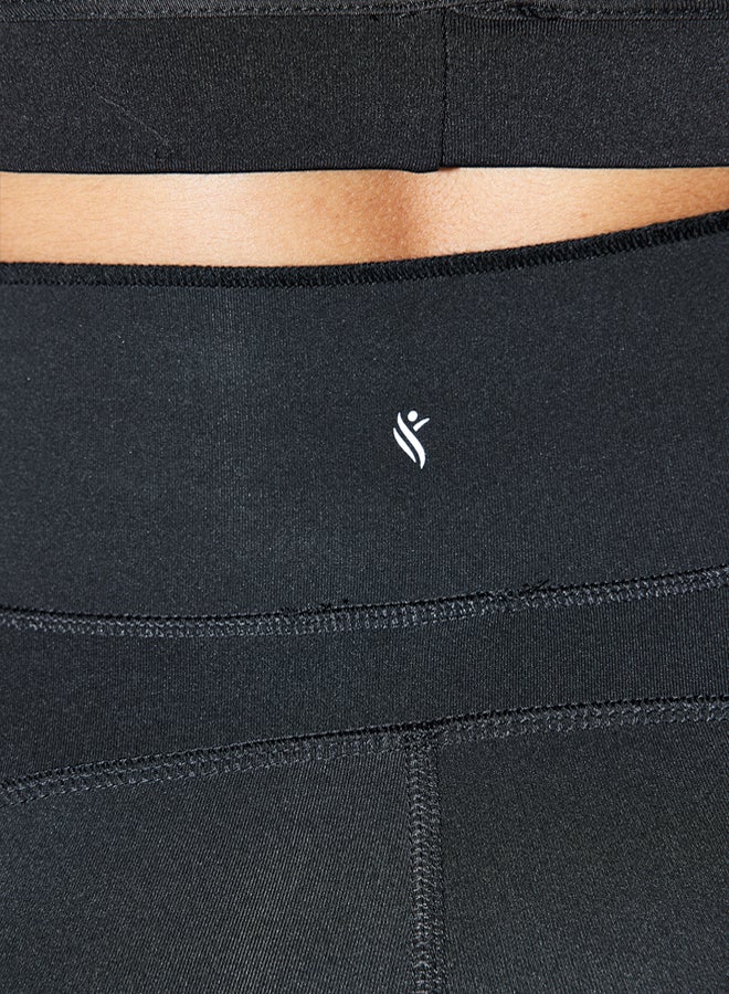trendyol Black Matte Full Length Knitted Sports Leggings with Extra Absorption Layer  - Image 4