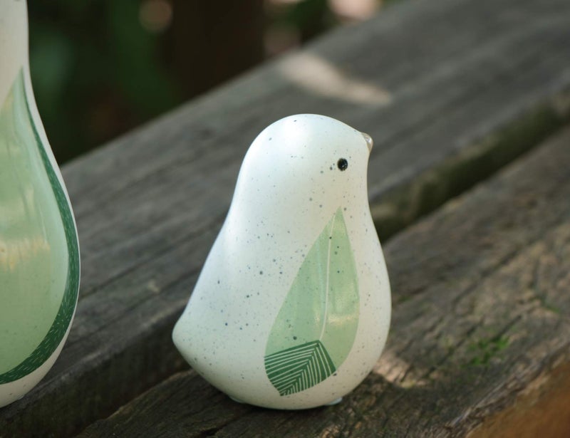 Rmdusk Unique Sitting Birds Figurines with Green Leaf Wings, Animal Statues, Home Garden Décor Tabletop Ornament A (Set of 2) - Image 4