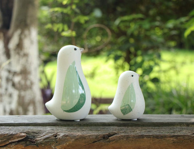 Rmdusk Unique Sitting Birds Figurines with Green Leaf Wings, Animal Statues, Home Garden Décor Tabletop Ornament A (Set of 2) - Image 5