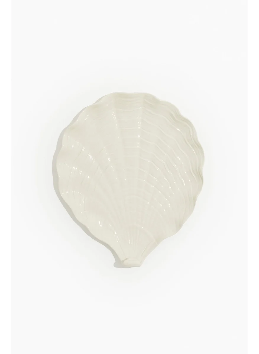 اتش اند ام Shell-Shaped Serving Plate