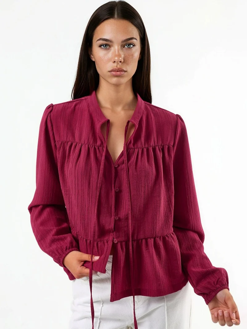 هيكاب Long Sleeve Tippet Collar Blouse