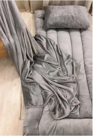 بكج مناسب للضيوف والرحلات والتنزهات 4 قطع قماش مخمل - pzsku/Z17F0040989857CEC1569Z/45/_/1725711655/dd9d190d-eb5c-439d-b000-dc9fb8e3e1b6