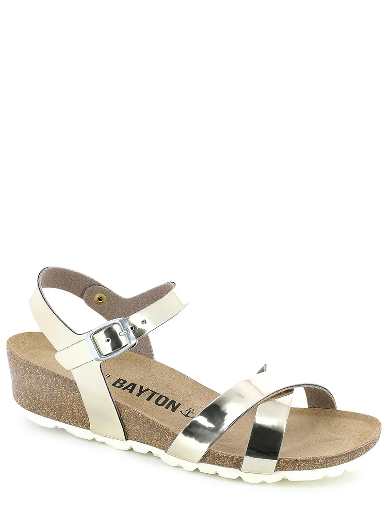 بيتون قباقيب كانبيرا بكعب متوسط وحزام