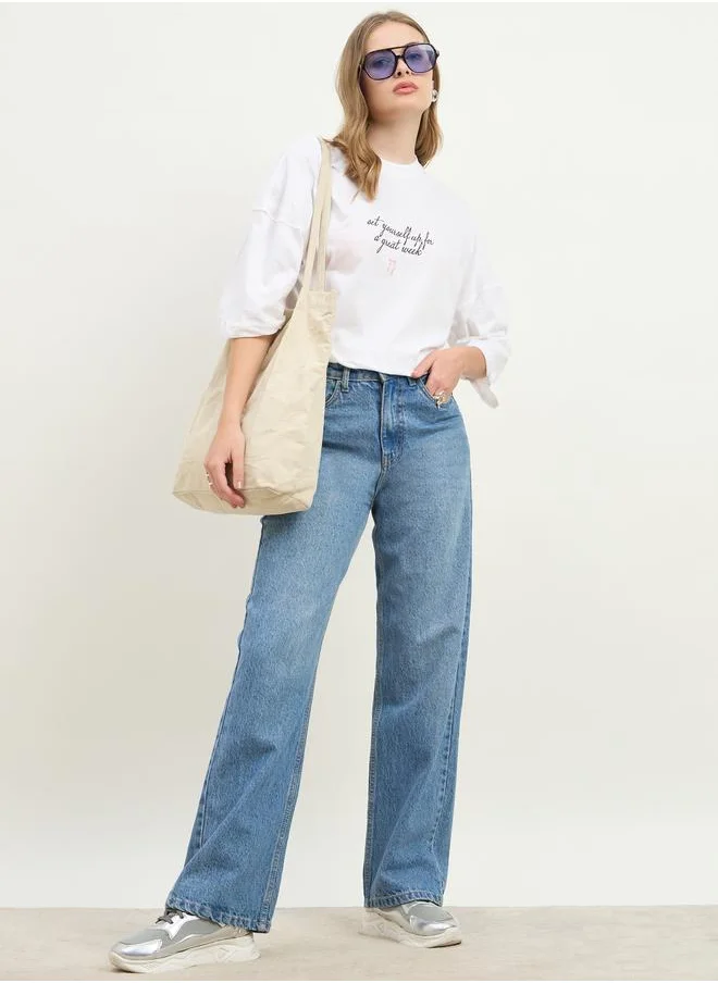 ستايلي Styli Women White Slogan Print Exaggerated Shoulder Oversized T-Shirt