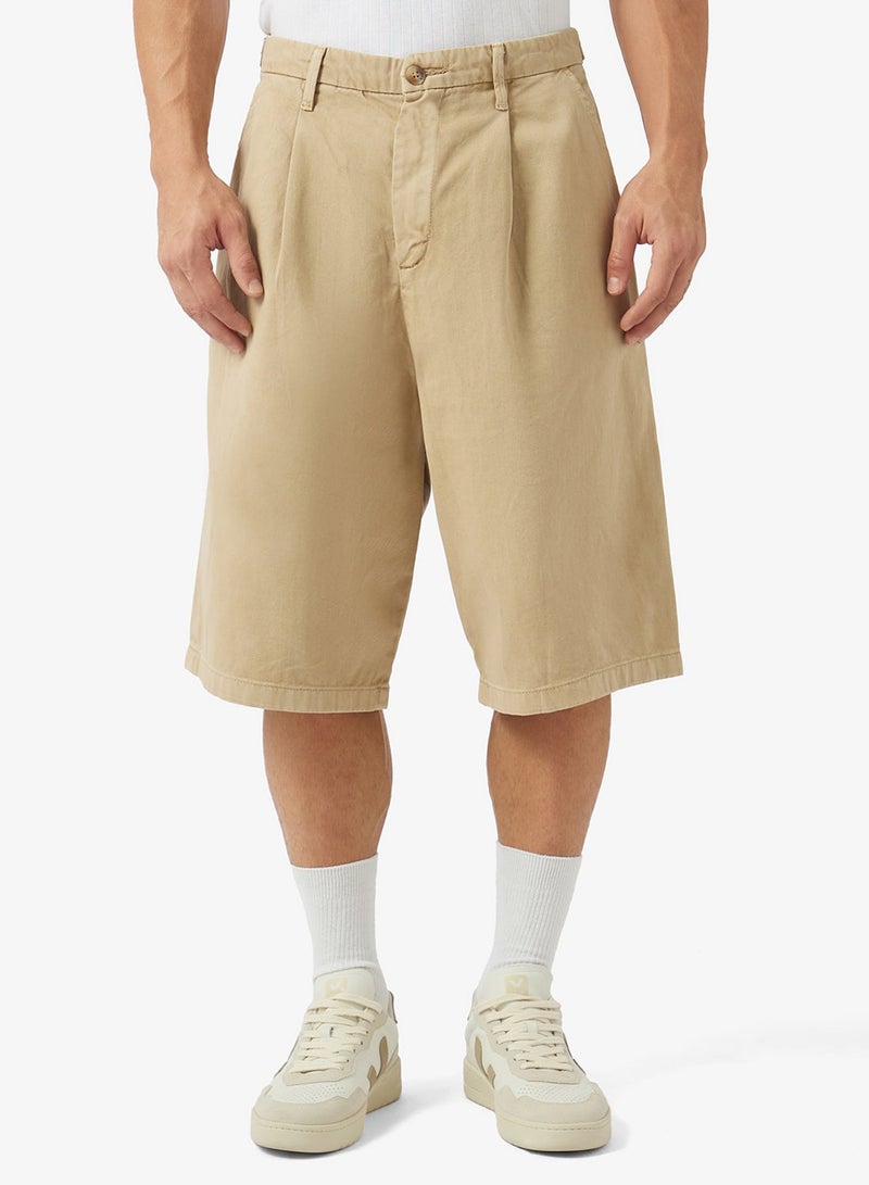 GUESS Casual Chino Shorts - Image 2