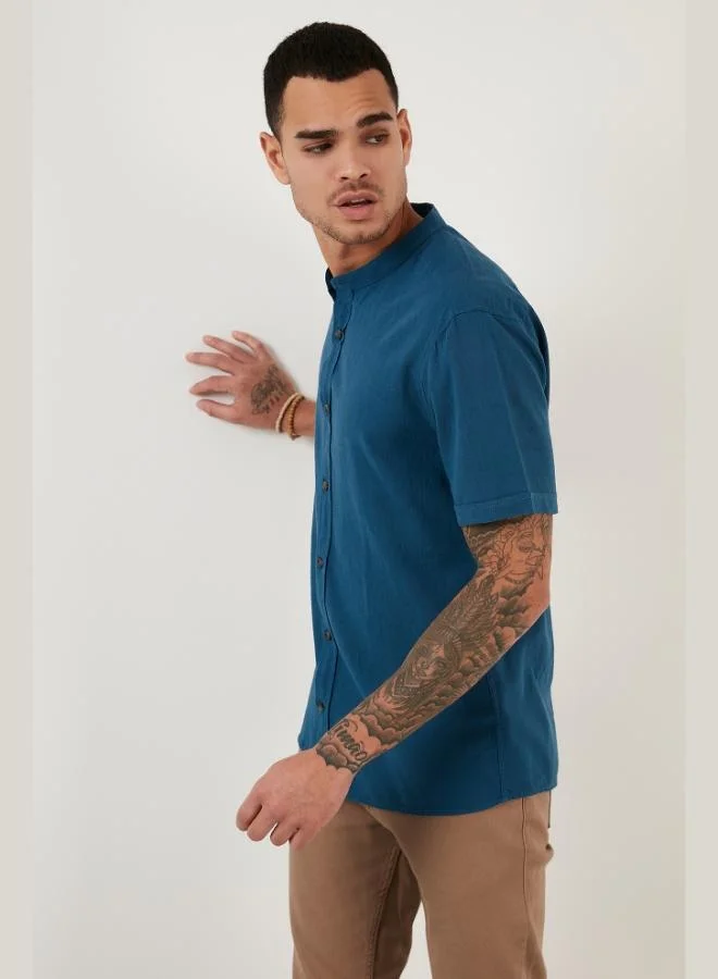 بوراتي قميص رجالي بياقة واقفة وأكمام قصيرة من القطن والكتان من بوراتي