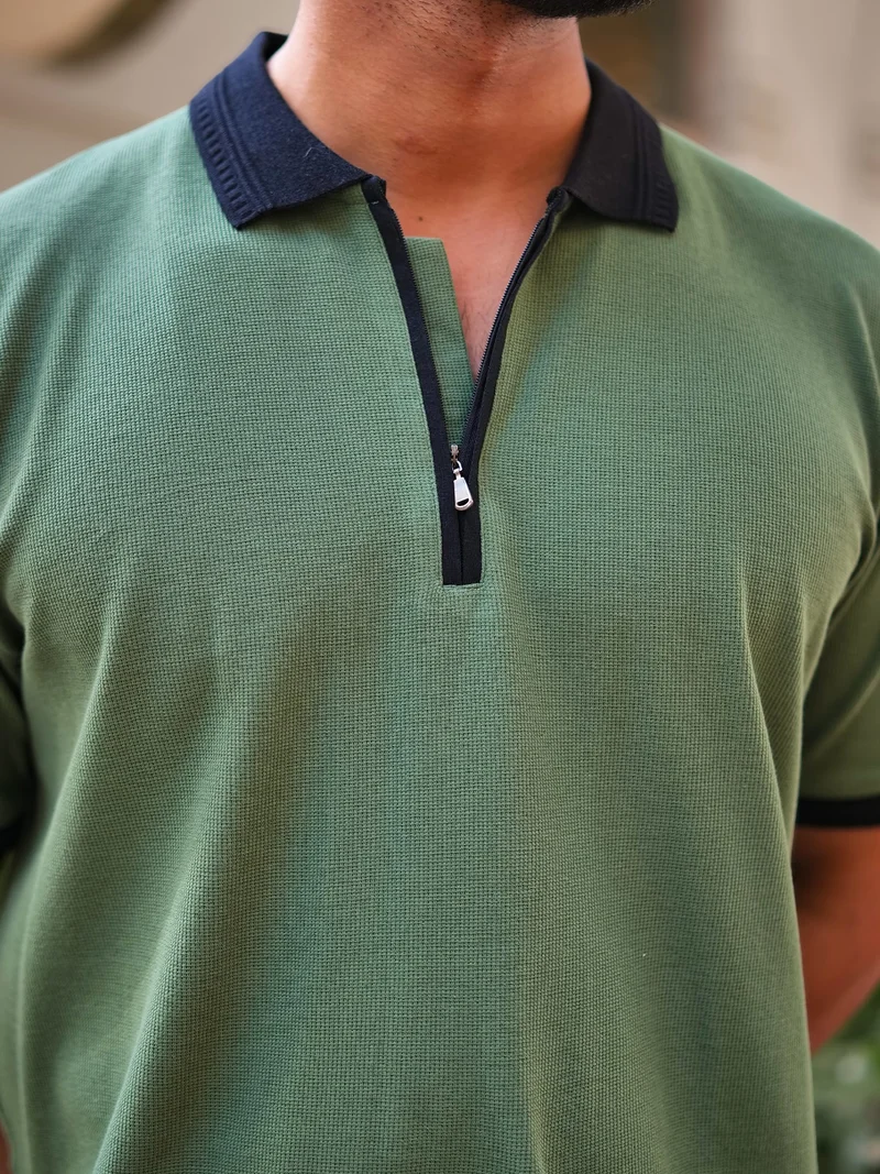 Maniac Mens Solid Polo Neck 3/4th Sleeve Half Zipper Hunter Green and Black Cotton T-Shirt