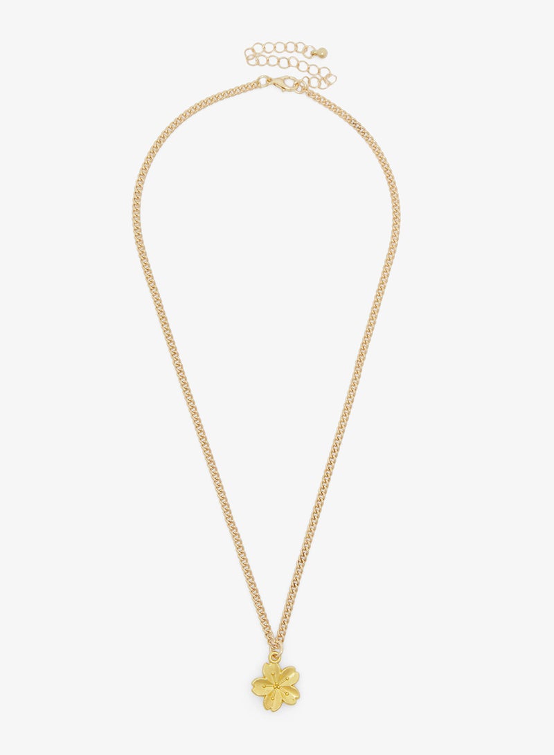 عقد متعدد الطبقات بسلاسل وتعاليق