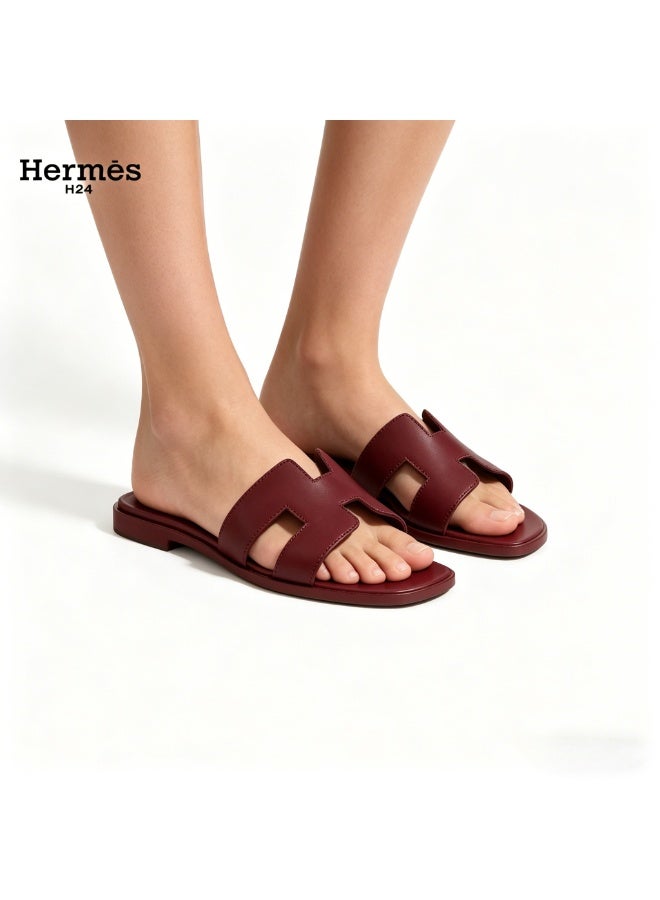 Hermes H24 حذاء مسطح مفتوح من الأمام من جلد العجل من Hermes H24 Oran، بنمط H، للنساء، صيفي، أحمر داكن - Image 4