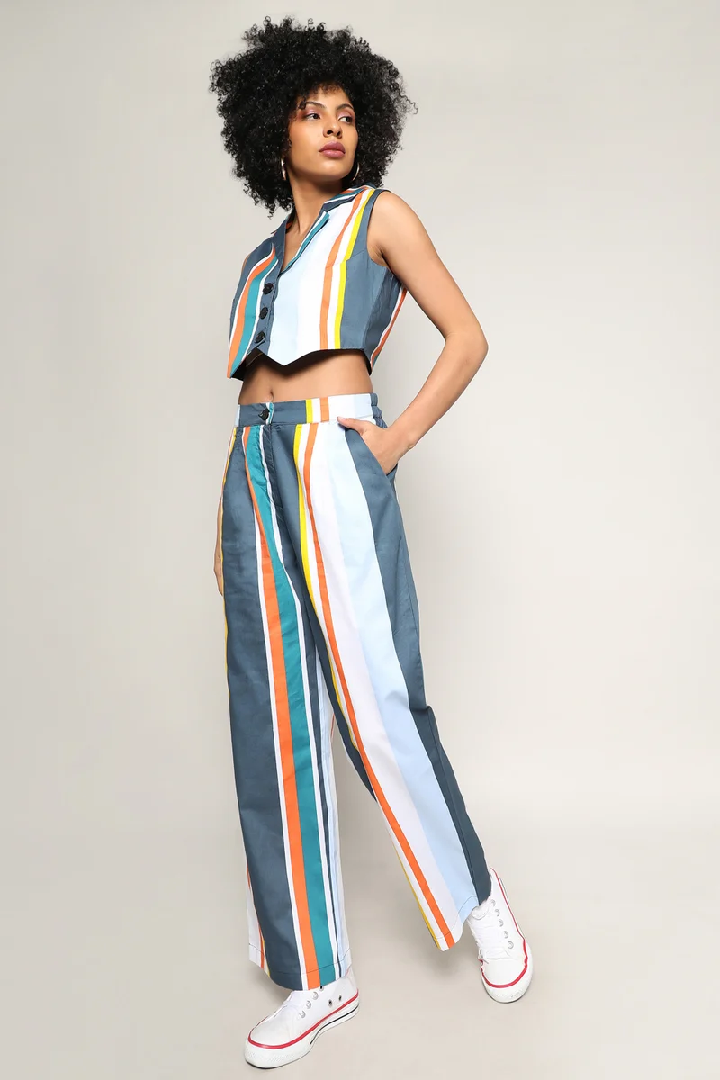 كامبوس سوترا Women's Multicolour Striped Vest Co-Ord Set