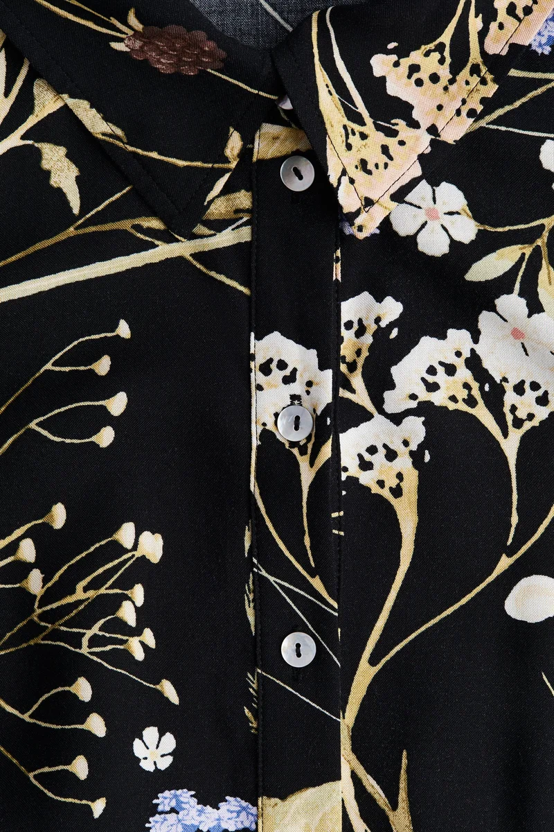 H&M Tie-belt shirt dress