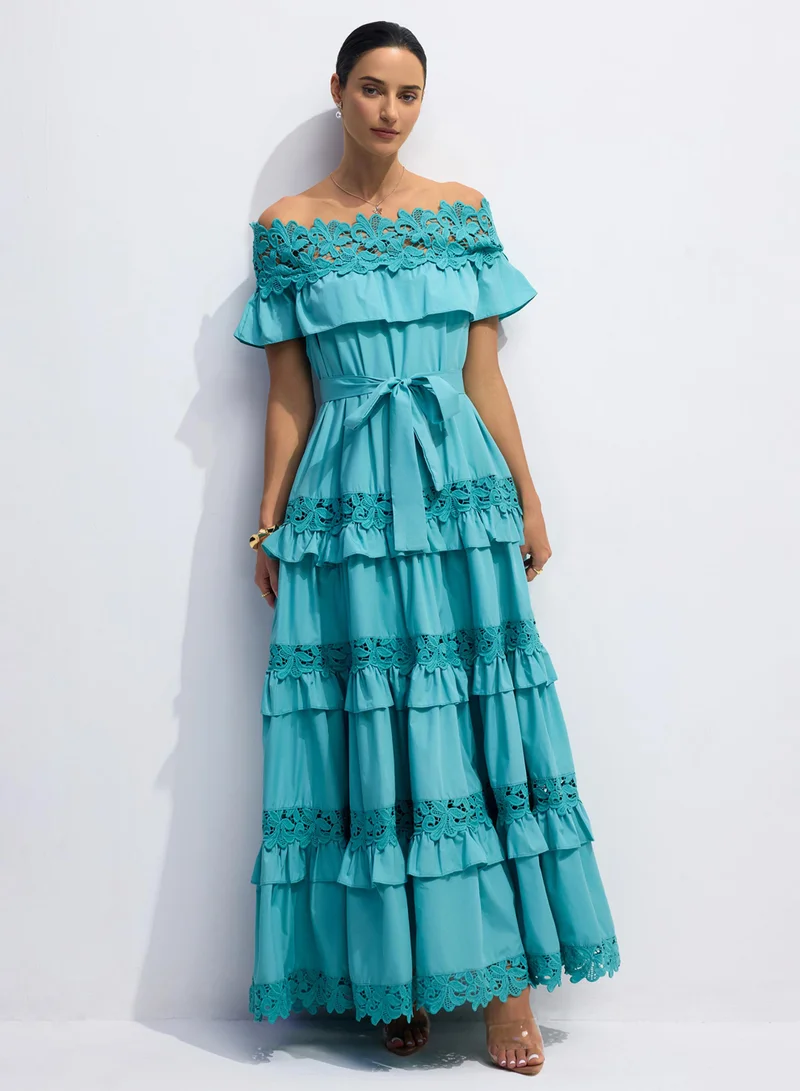 سنفير Beth Off Shoulder Tiered Maxi Dress