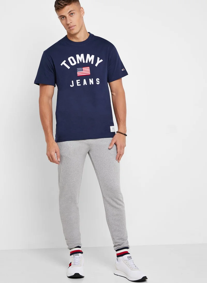 TOMMY JEANS USA Flag Crew Neck T-Shirt