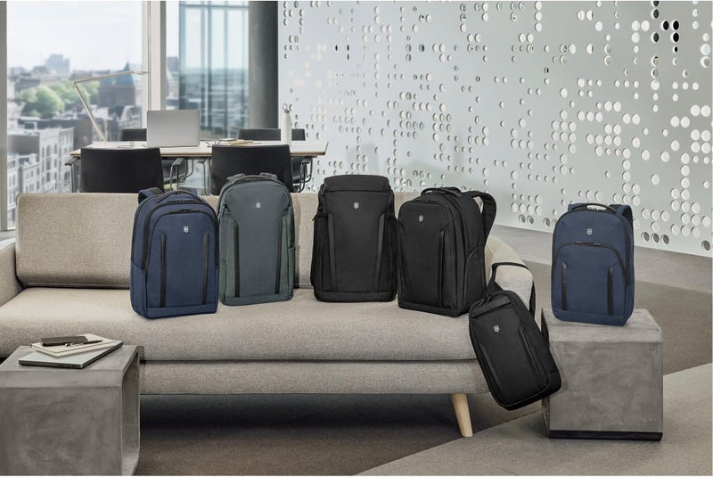 Victorinox Victorinox Altmont Professional Fliptop Laptop Backpack - Tablet & Laptop Bag for Travel Accessories - Computer Backpack Includes Sleek Organizer - 26 Liters, Black  - Image 2