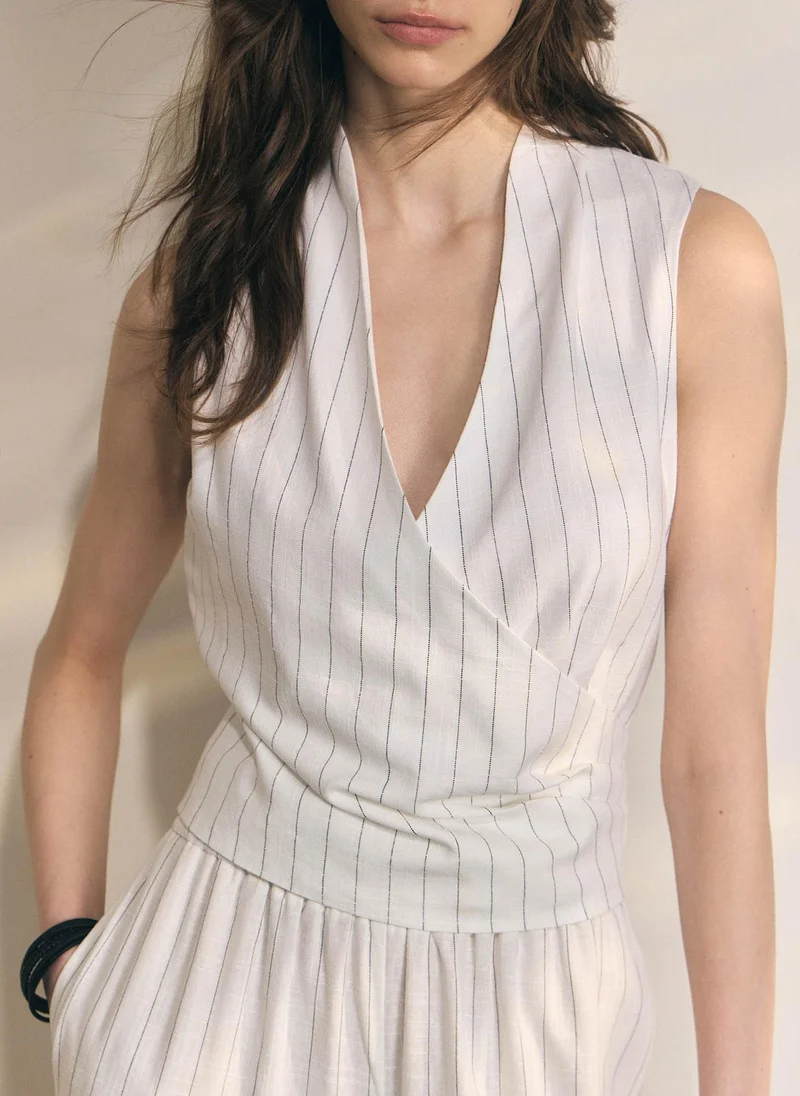 Pinstripe cropped viscose and linen top