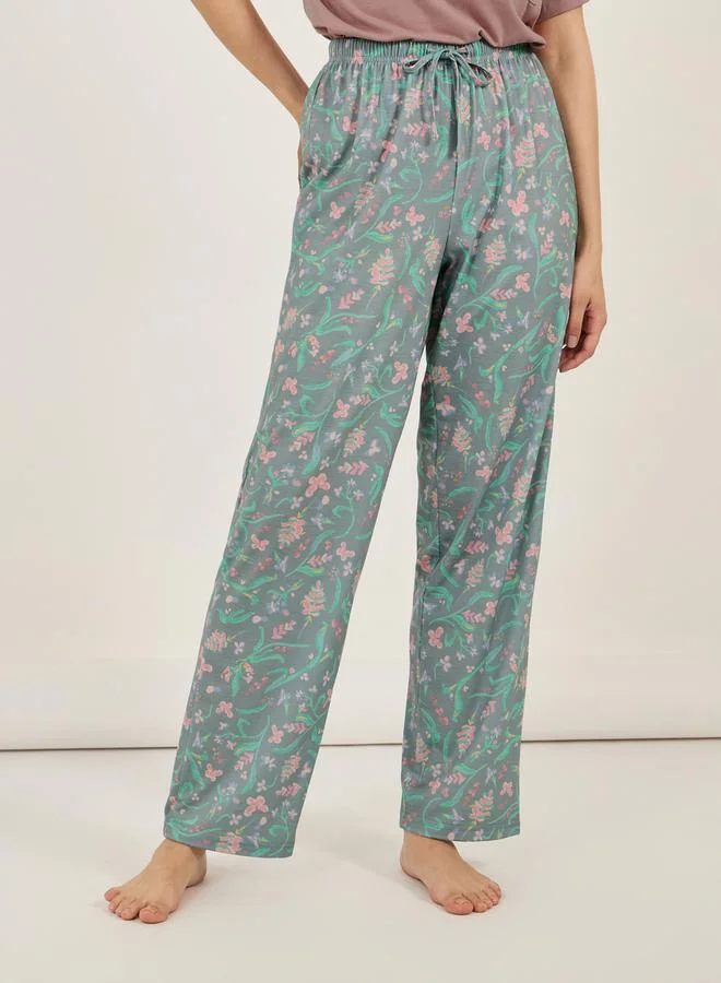 Styli Chest Pocket Drop Shoulder Round Neck T-Shirt & Floral Print Pyjama Set
