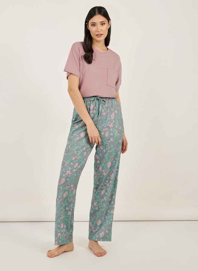 Chest Pocket Drop Shoulder Round Neck T-Shirt & Floral Print Pyjama Set