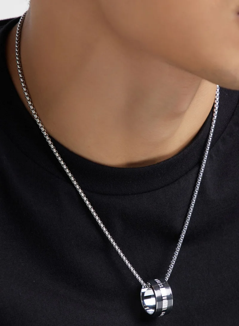 GUESS Textured Round Necklace